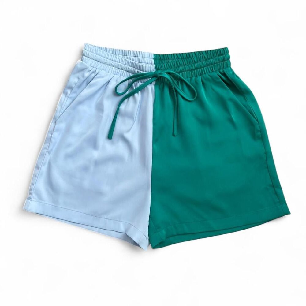 Women's Two Piece Set Size Small - Picture 4 of 6